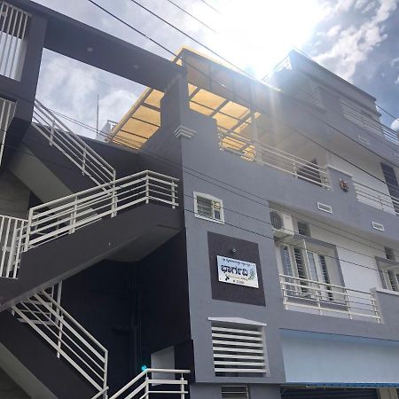 Skyhouse Homestay Mysore Buitenkant foto